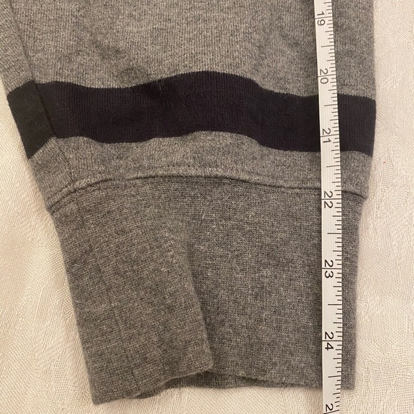 J. PETERMAN - Vintage Heavy Shoulder & Elbow Pads Md. Rugby Pullover Sweatshirt - Picture 15 of 15